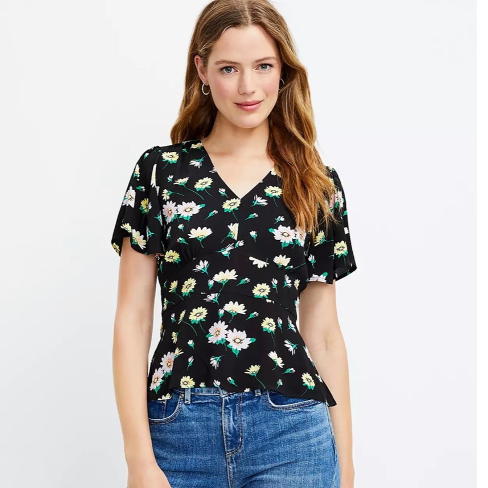 LOFT Floral Flutter Sleeve Peplum Top